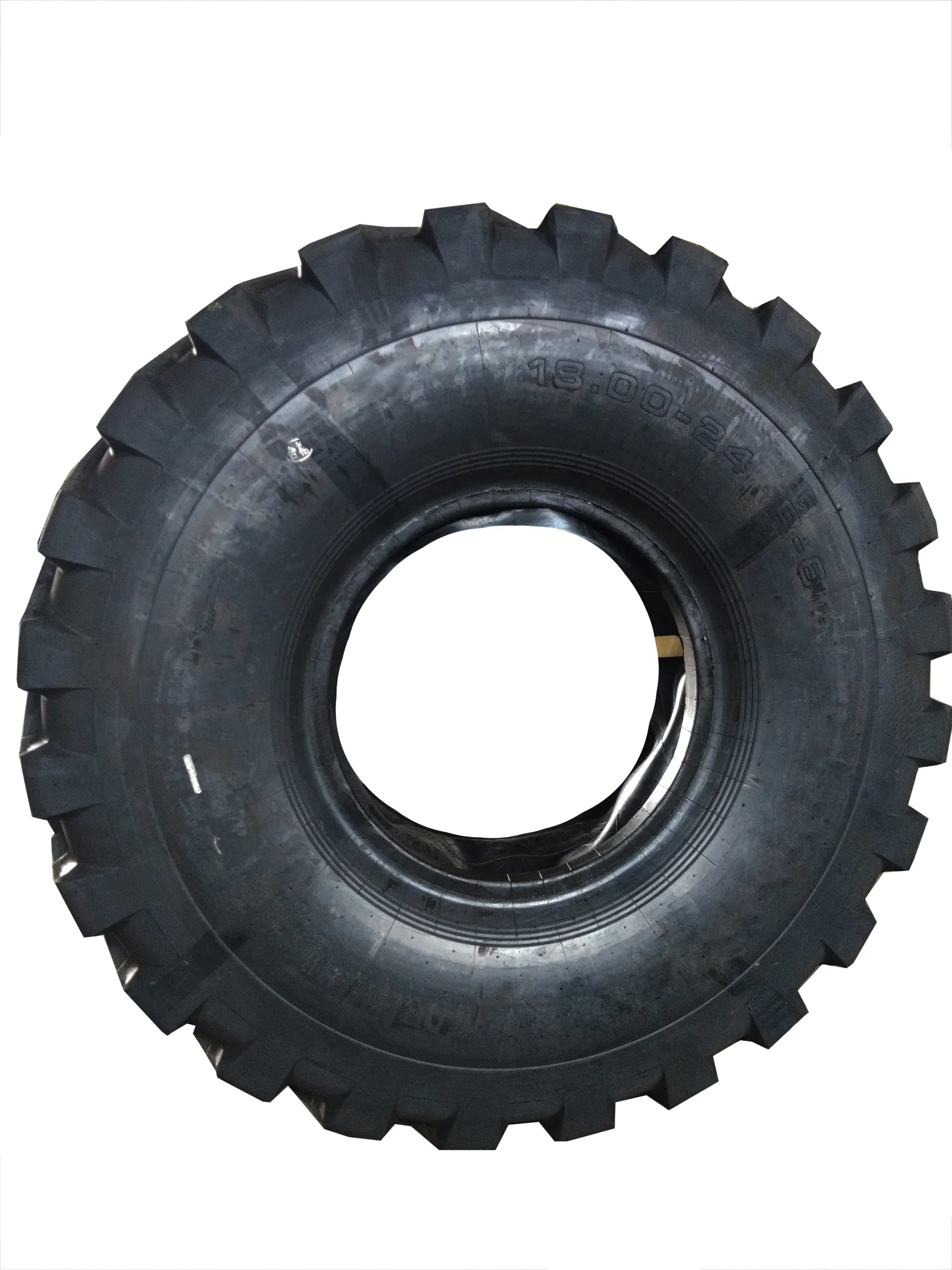 L3-G9 Off-Road Tyre side