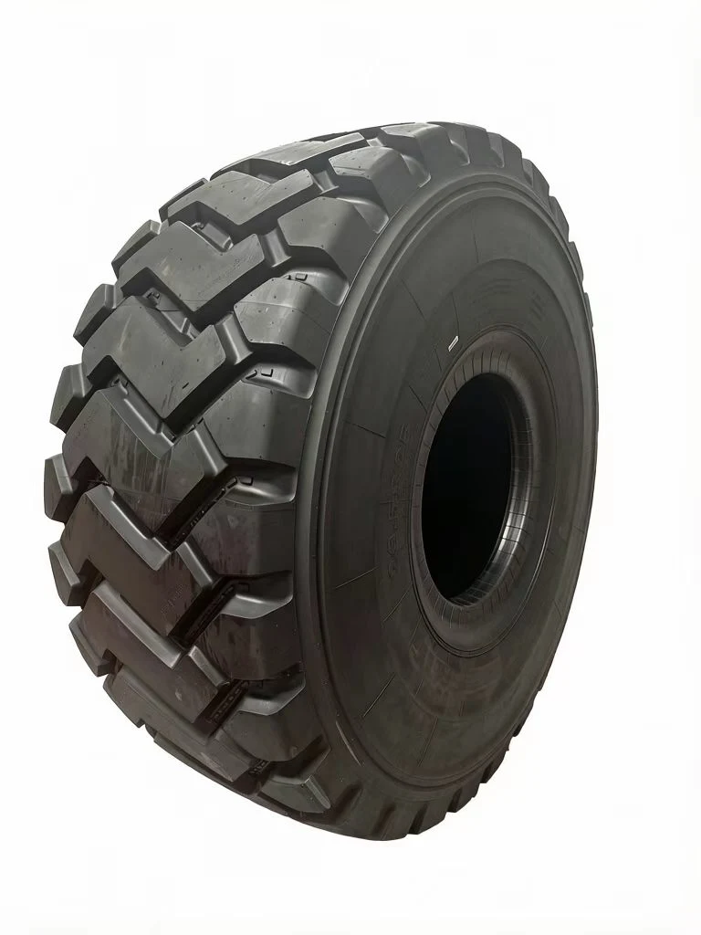 Radial 14.00R25 Earthmoving Tyre three-quarter