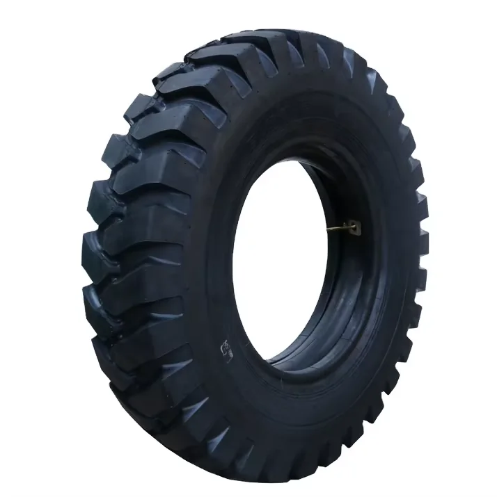 STS300 STS300 Trencher Tyre verified tread pattern